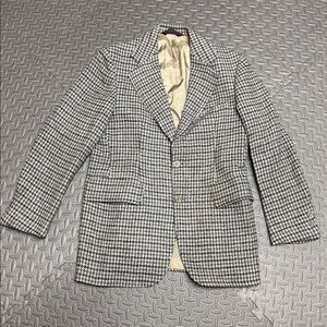 G. Fox & Co. Blazer